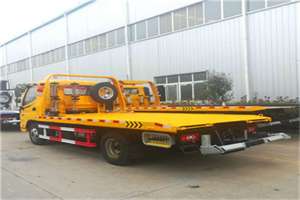 息县附近拖车救援搭电